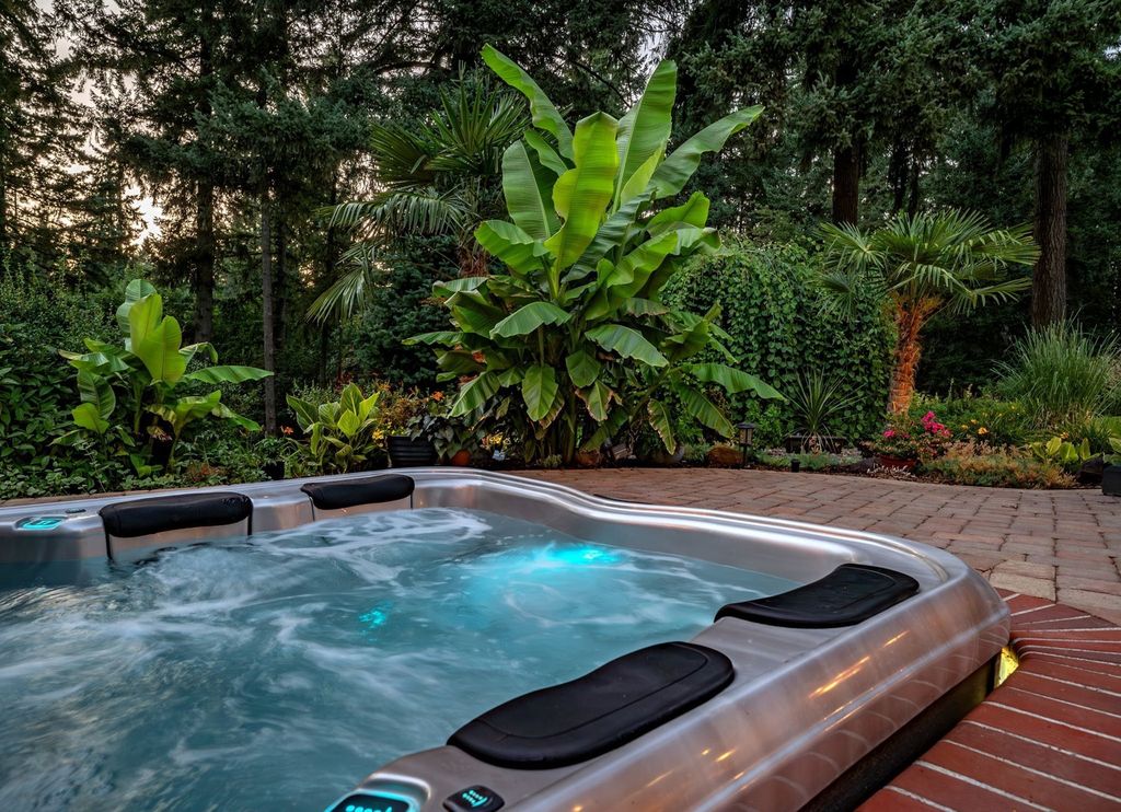 Secluded Oasis: Expansive Outdoor Living and Tranquility in Tualatin, Oregon Listing for $2.475 Million