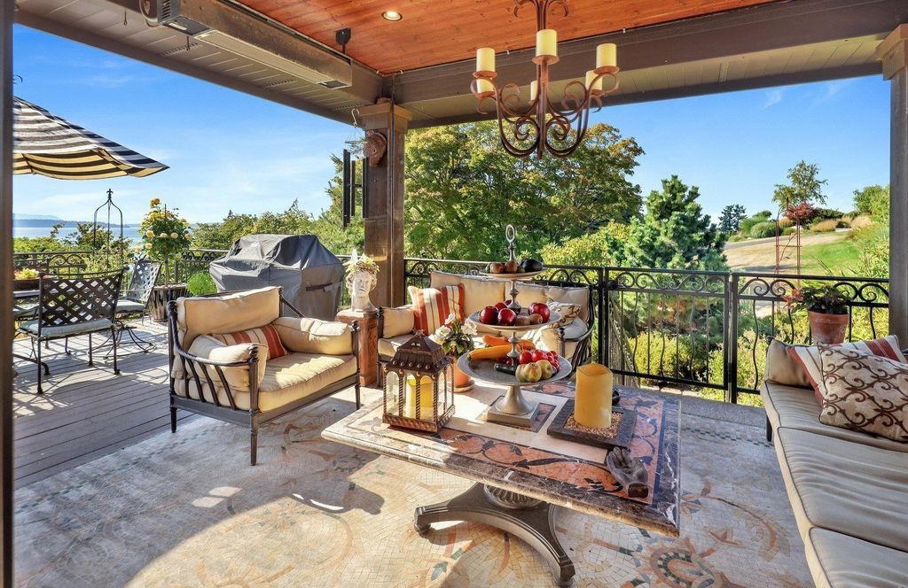 Bellingham, Washington's Mediterranean Retreat: Captivating Views and Elegant Living for $3,895,444
