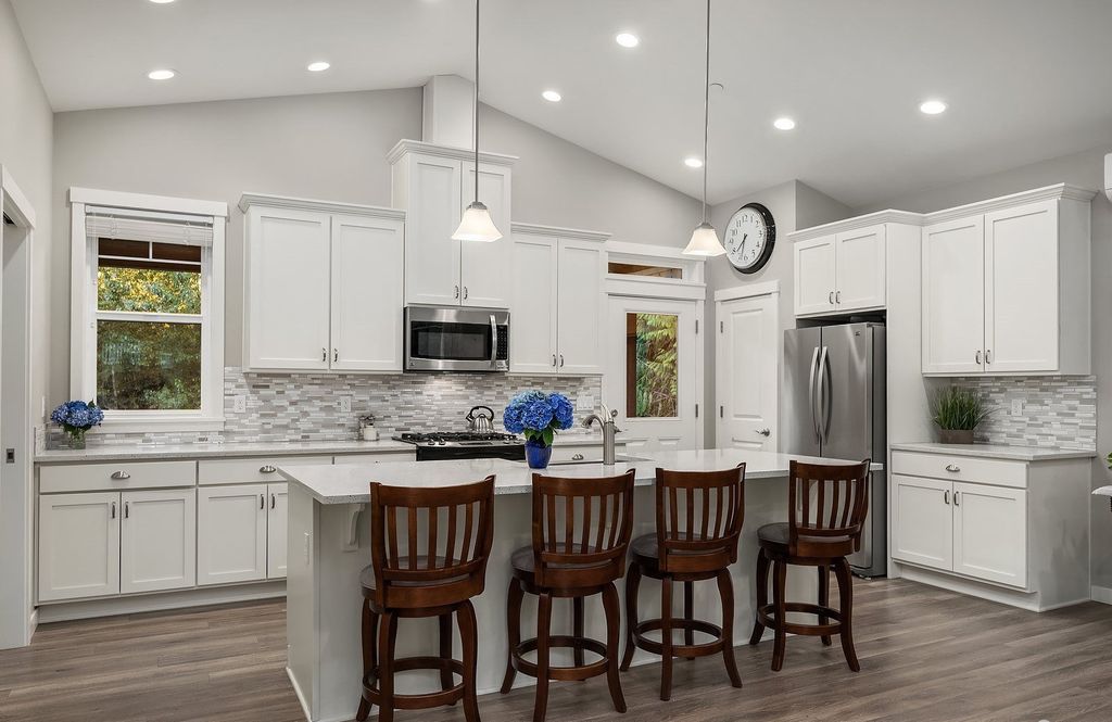 Secluded Tranquility Redefined: Quintessential Northwest Living Home in Washington, Listed at $2.2 Million