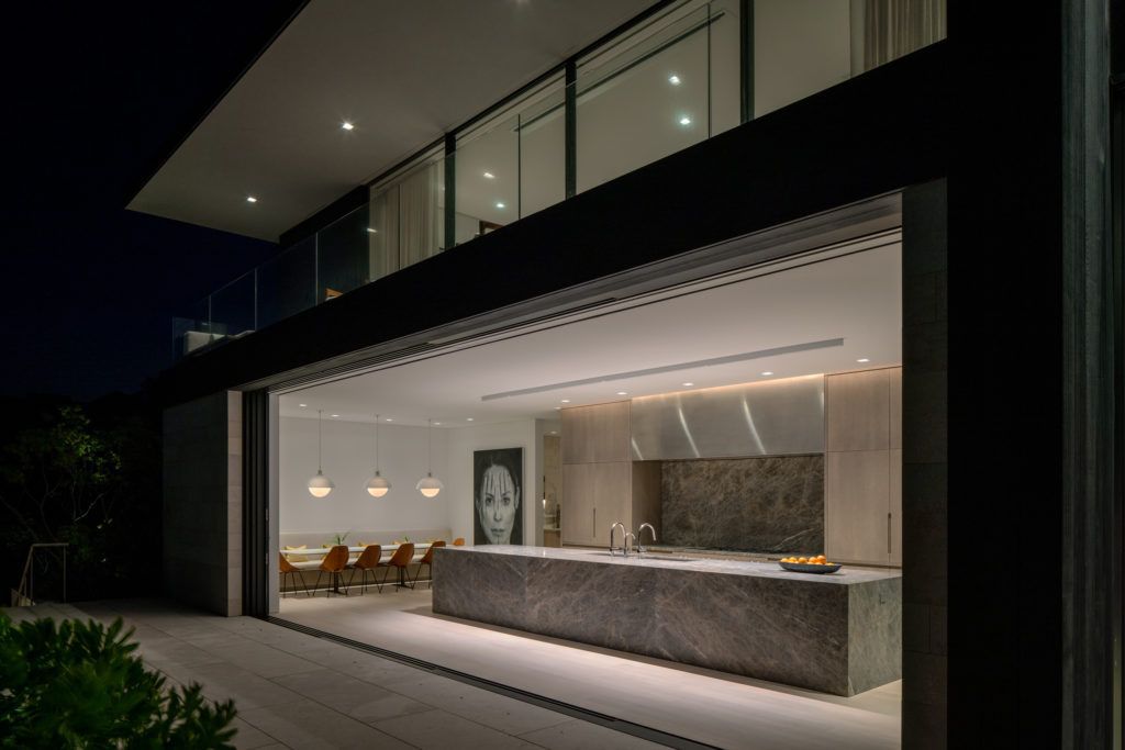 Southampton Oceanfront, Luxurious Resort-like Glamour by BMA Architect
