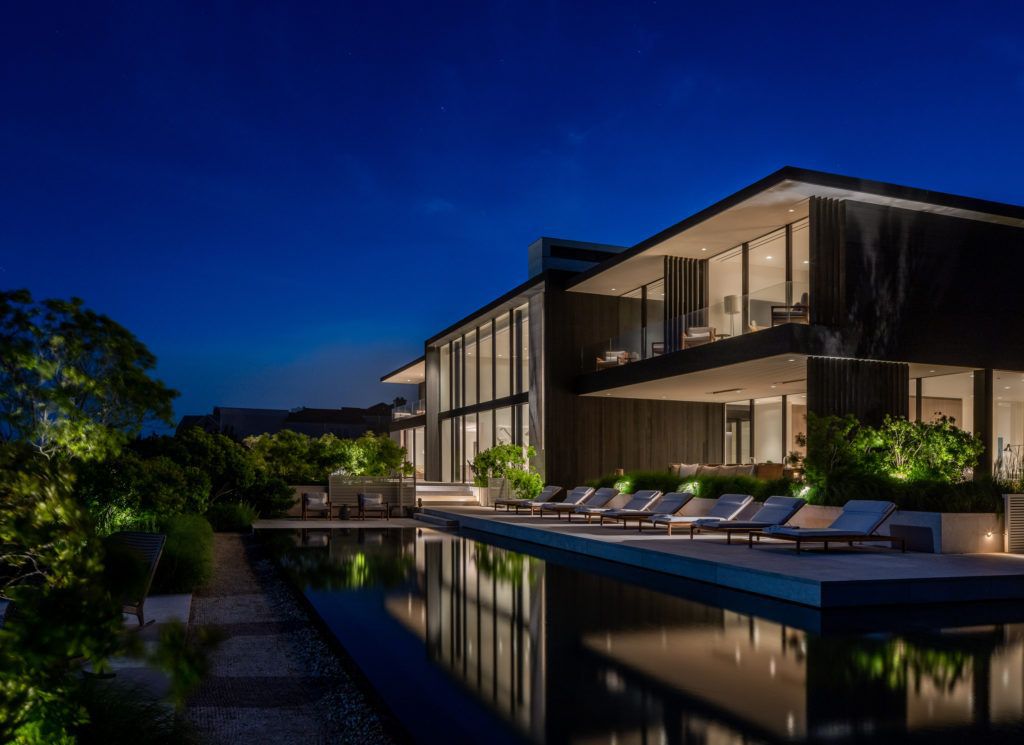 Southampton Oceanfront, Luxurious Resort-like Glamour by BMA Architect
