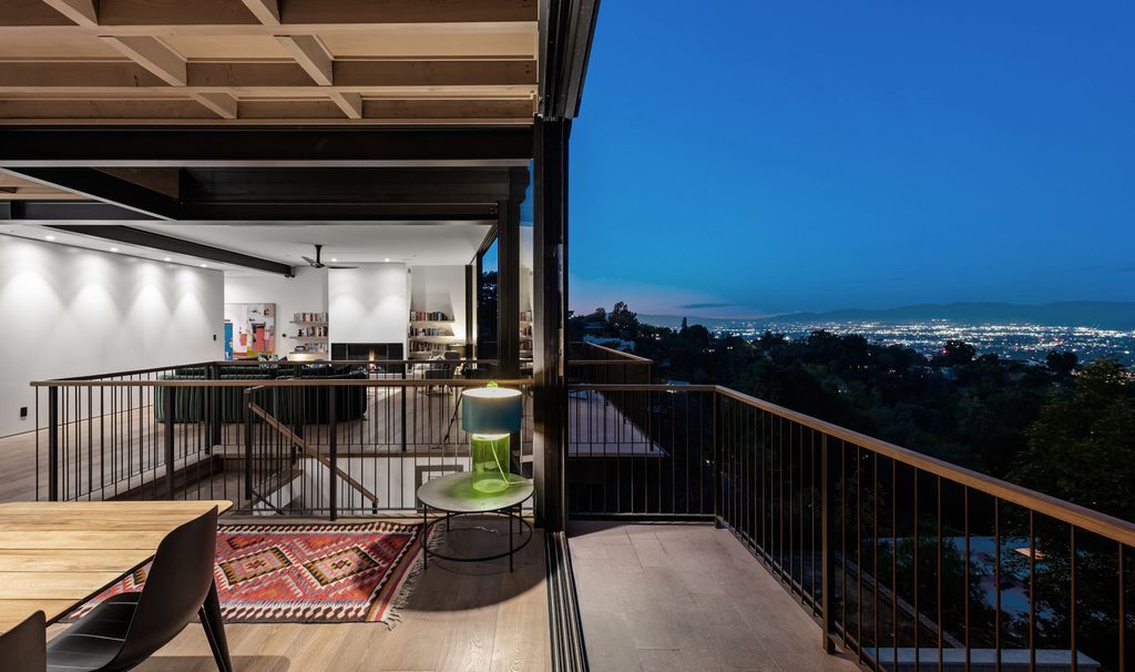 T House, Stunning Project atop Los Angeles’ Hollywood Hills by ANX