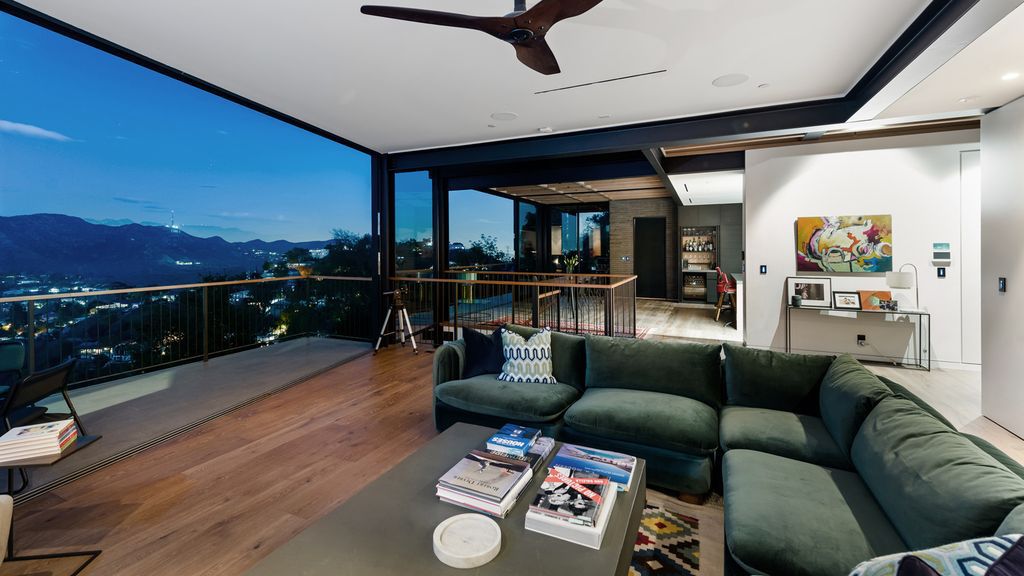 T House, Stunning Project atop Los Angeles’ Hollywood Hills by ANX