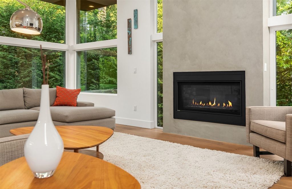 Tranquil Oasis: Contemporary Home on Mercer Island, Washington, Now Available for $3.85 Million