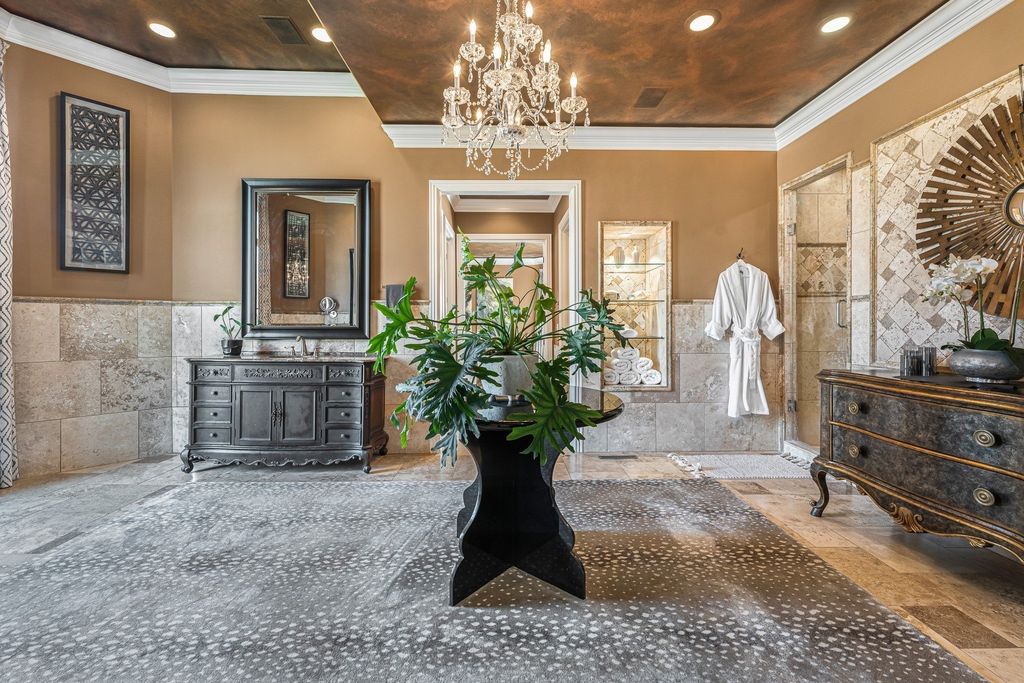Tranquil Tennessee Retreat: Luxury Lakefront Living at $4.25 Million