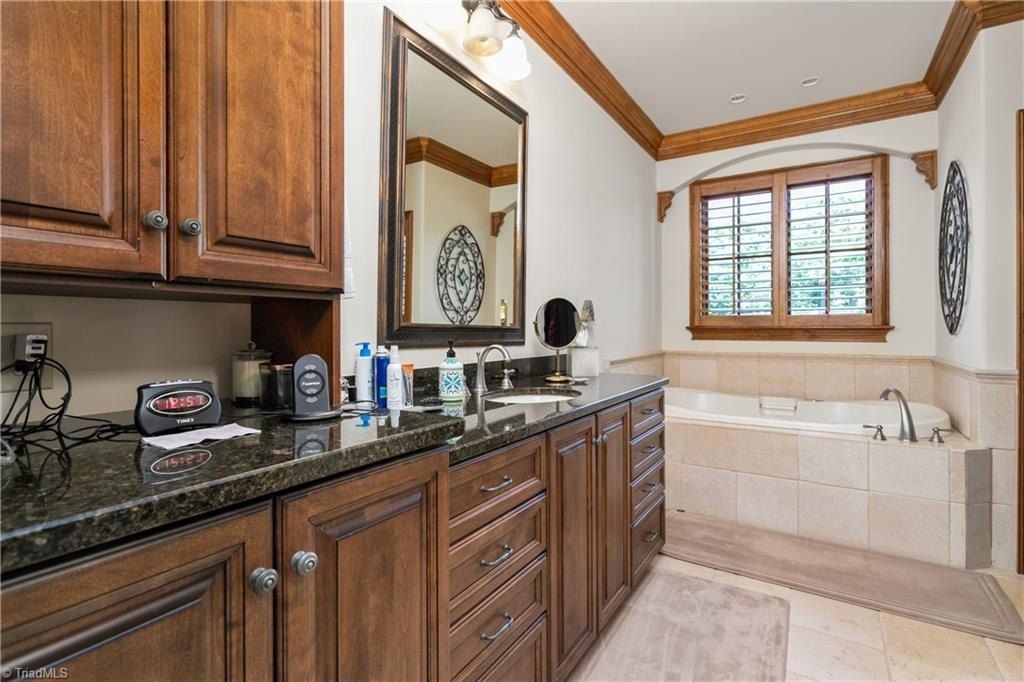 Ultimate Equestrian Paradise in Advance, North Carolina: Turn-Key Estate Boasting Elegance, Priced at $2.3 Million