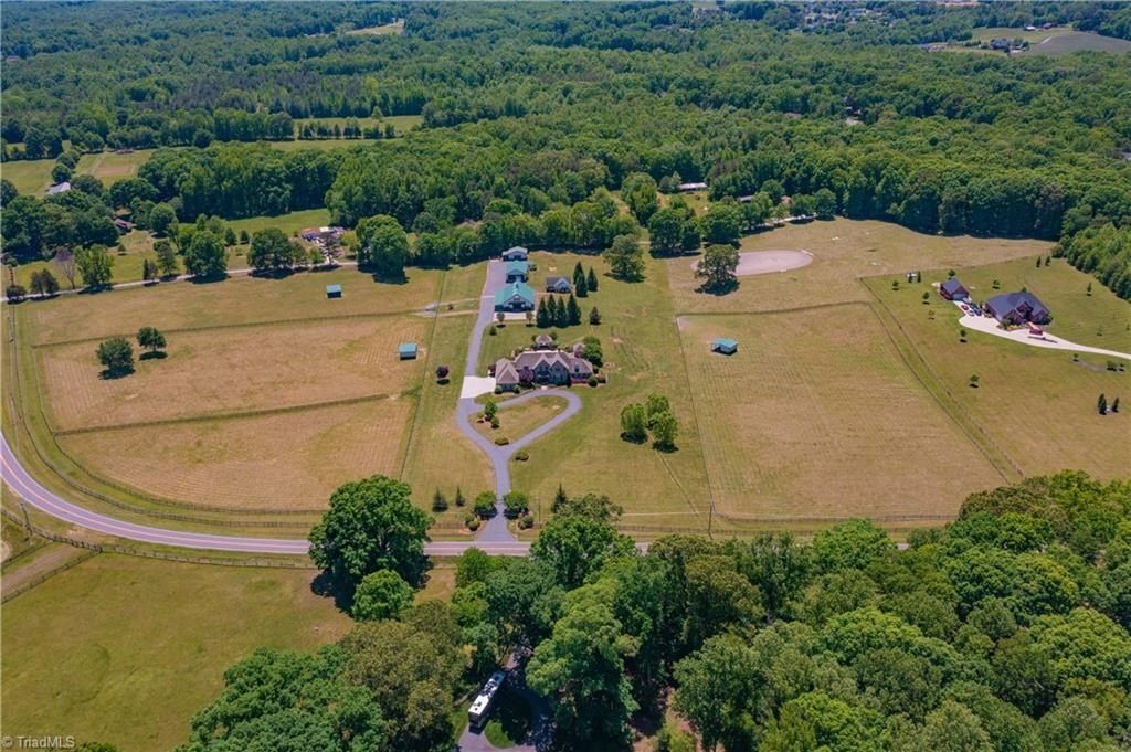 Ultimate Equestrian Paradise in Advance, North Carolina: Turn-Key Estate Boasting Elegance, Priced at $2.3 Million