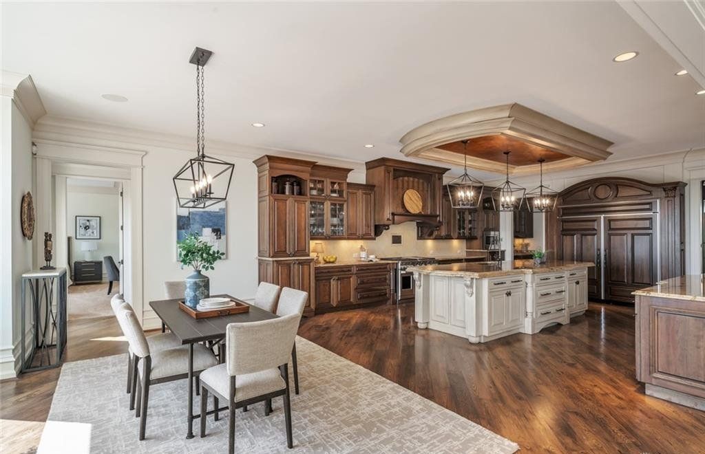 Unmatched Property: Riverside Brick & Stone Home in Cincinnati, Ohio Priced at $4.995 Million
