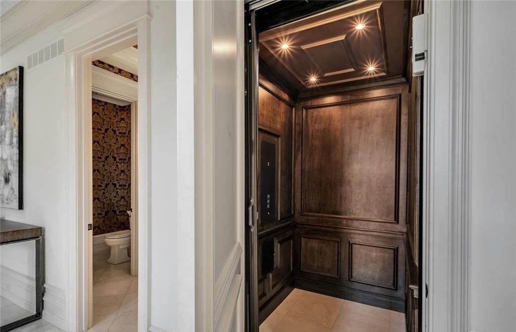Unmatched Property: Riverside Brick & Stone Home in Cincinnati, Ohio Priced at $4.995 Million