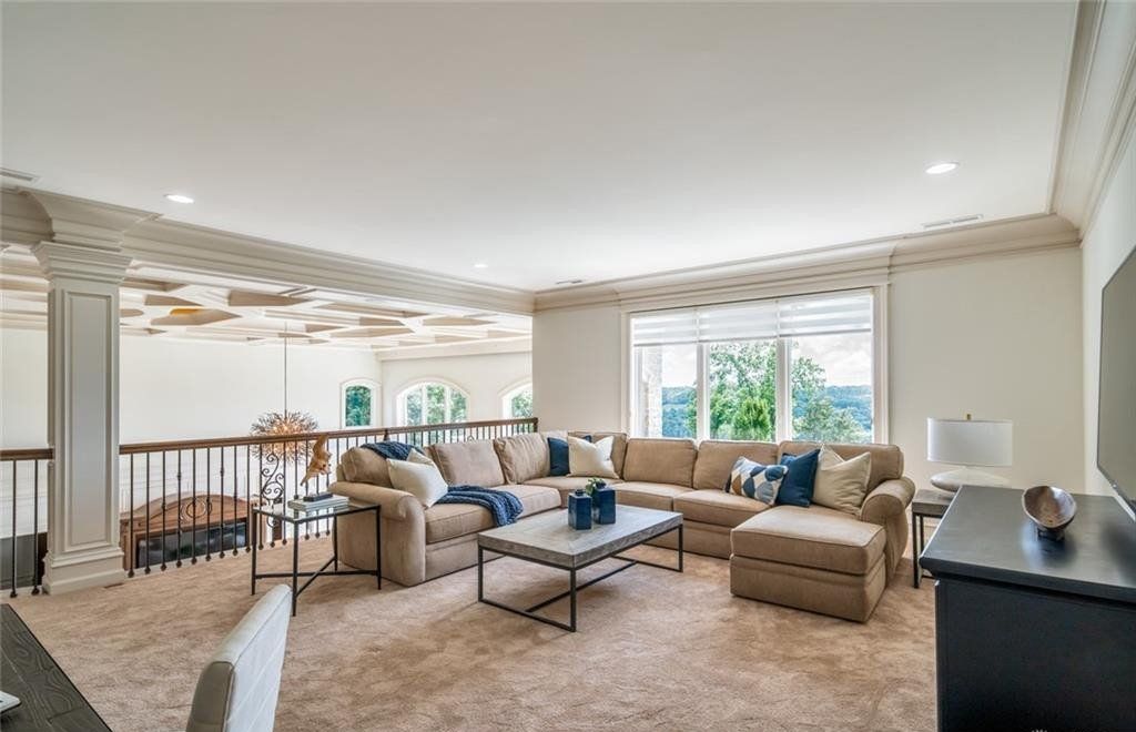 Unmatched Property: Riverside Brick & Stone Home in Cincinnati, Ohio Priced at $4.995 Million