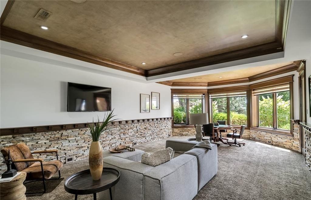 Unmatched Property Riverside Brick Stone Home in Cincinnati Ohio Priced at 4.995 Million 37