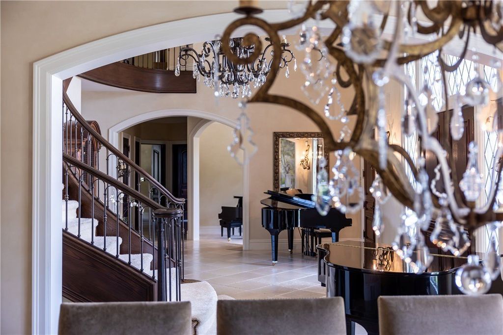 Unveiling 'Oak Grove': Magnificent Equestrian Estate Showcasing a  European-Style Mansion in Pennsylvania, Offered at $28.876 Million