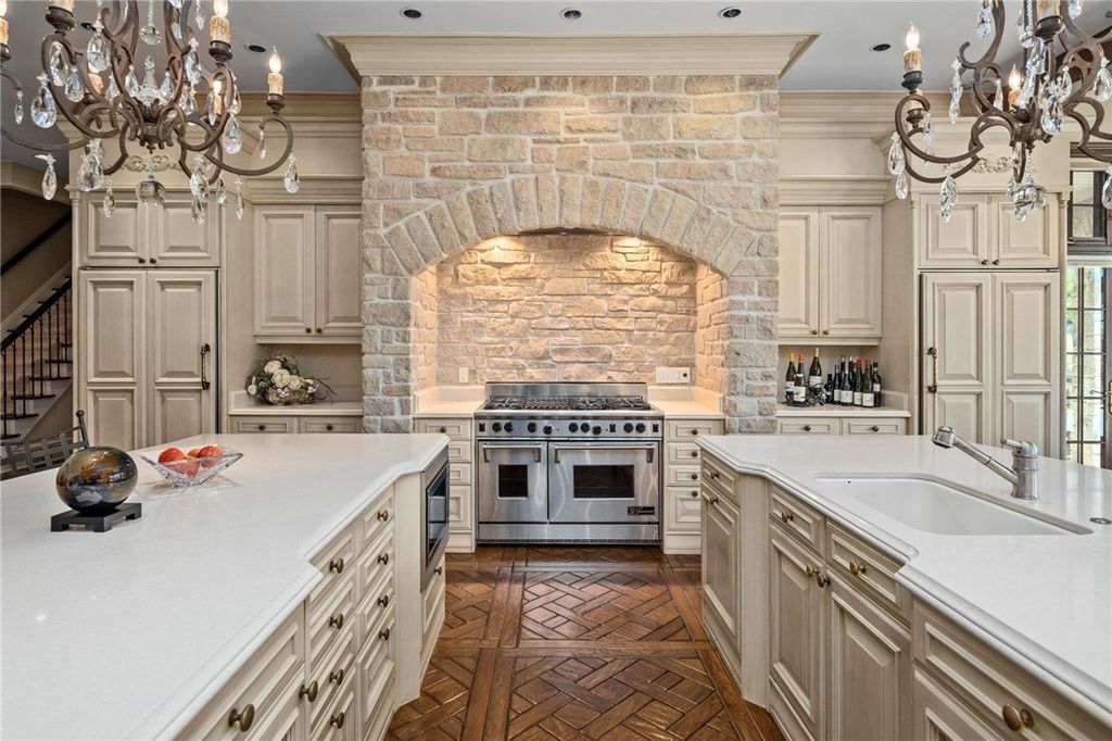 Unveiling 'Oak Grove': Magnificent Equestrian Estate Showcasing a  European-Style Mansion in Pennsylvania, Offered at $28.876 Million