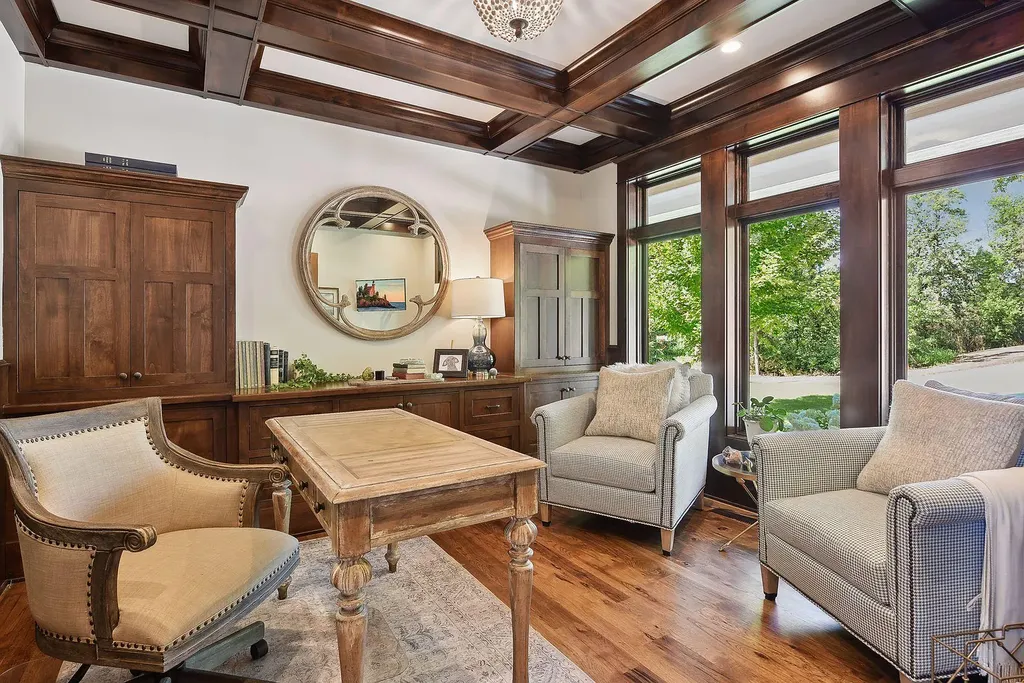 10 Myrtlewood Road Home in Wayzata, Minnesota. This magnificent custom-built home is a true masterpiece, perfectly blending sophistication and luxury with everyday comfort and warmth. From the moment you step inside, you'll be captivated by the quality and unique features that define this exceptional residence.