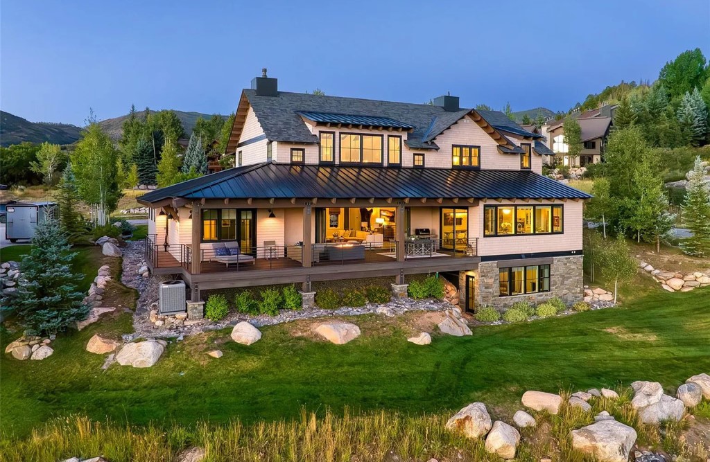 1305 Clubhouse Circle Steamboat Springs CO 80487 24
