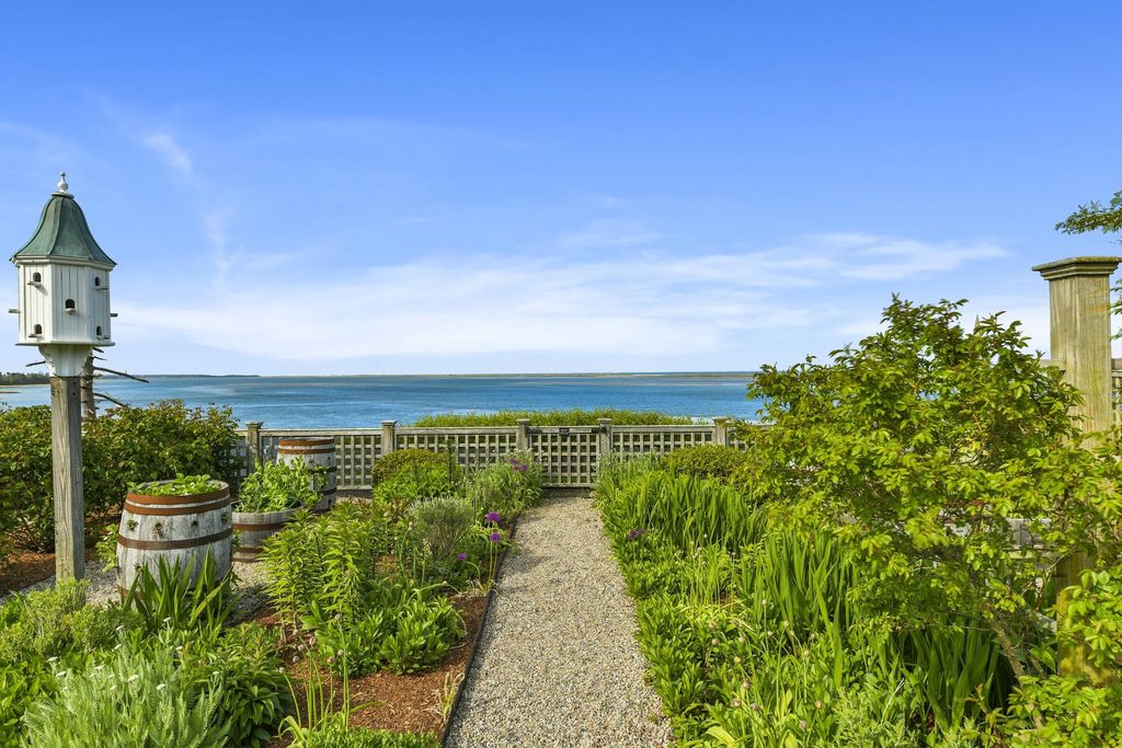 $15.3 Million Oceanfront Estate in North Chatham, Massachusetts Blends Classic Architecture with Modern Luxury