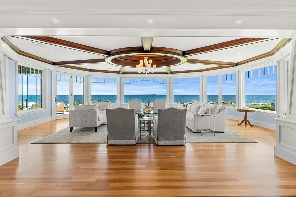 17 Straws Point Home in Rye, New Hampshire. Welcome to an extraordinary oceanfront estate located on the prestigious Straw's Point in Rye, New Hampshire—a property that defines opulence and luxury living. Situated at 17 Straw's Point, this magnificent residence boasts over 10,000 square feet of sheer grandeur. 