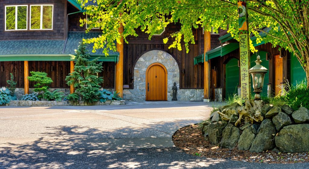 $2.88 Million Home in Washington's San Juan Islands Showcases Artisanal Elegance and Captivating Views