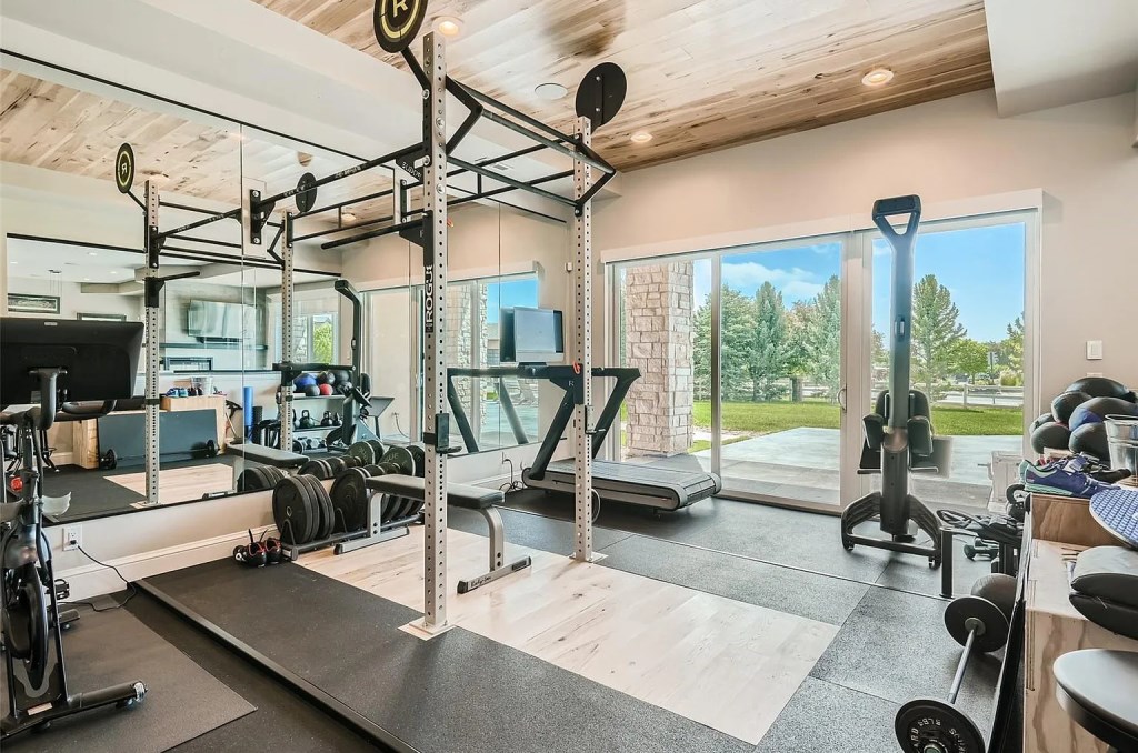 2415 Spruce Meadows Drive Broomfield CO 80023 17