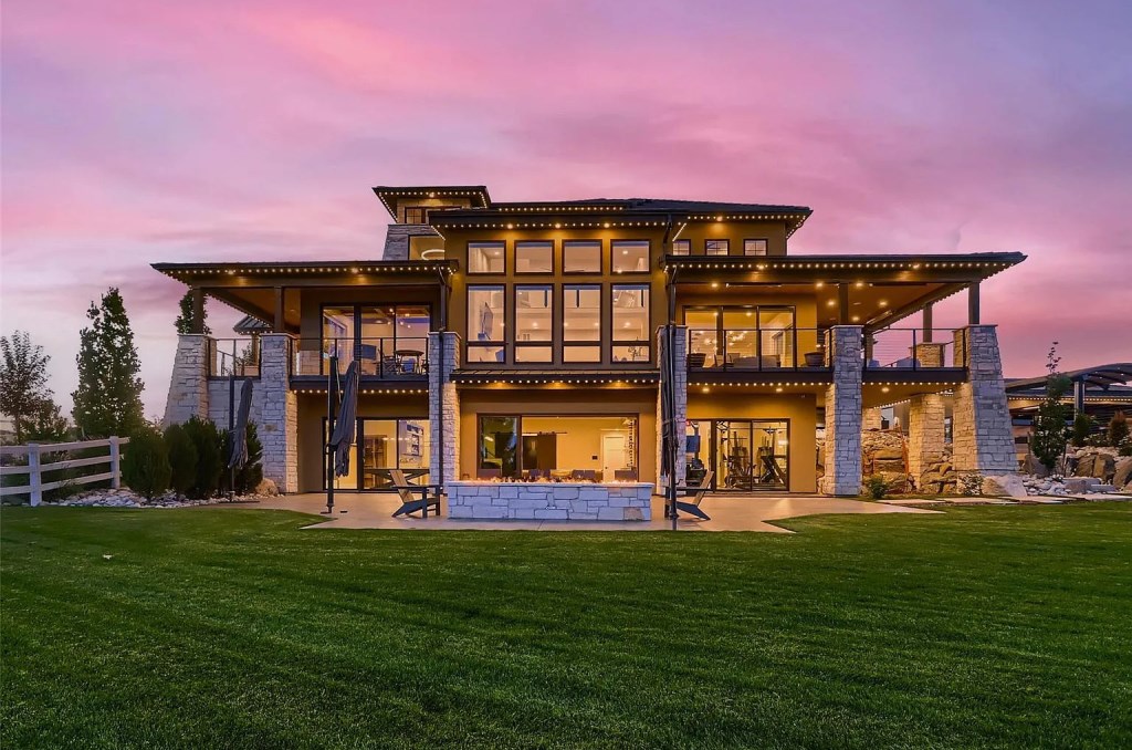 2415 Spruce Meadows Drive Broomfield CO 80023 7