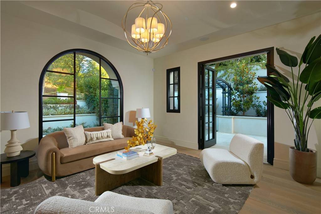 3 Del Mar Home in Newport Beach, California. Nestled behind double gates in the esteemed Estate Collection at Crystal Cove, this brand-new custom home (completed in 2023) graces one of Newport Coast's most coveted streets. Drawing inspiration from classic northern Italian villas, this grand residence offers breathtaking vistas of the Pacific Ocean, Pelican Hill Golf Course, Newport Harbor, verdant canyons, and stunning sunsets. 