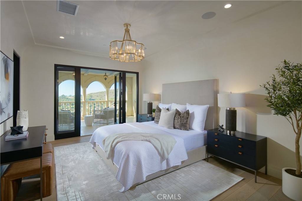 3 Del Mar Home in Newport Beach, California. Nestled behind double gates in the esteemed Estate Collection at Crystal Cove, this brand-new custom home (completed in 2023) graces one of Newport Coast's most coveted streets. Drawing inspiration from classic northern Italian villas, this grand residence offers breathtaking vistas of the Pacific Ocean, Pelican Hill Golf Course, Newport Harbor, verdant canyons, and stunning sunsets. 