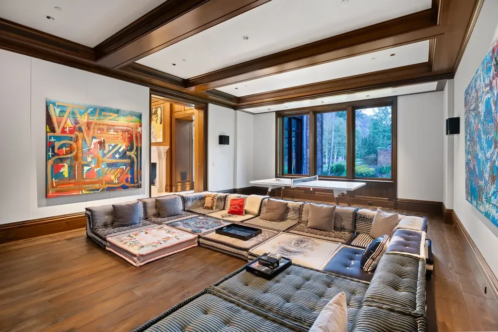 41 Popcorn Lane Home in Aspen, Colorado. Discover a truly remarkable property nestled in the heart of Aspen, where the Roaring Fork River flows just steps from your door. This unique estate, comprised of 41 Popcorn Lane and 100 Difficult Lane, offers an unbeatable combination of location, luxurious living, and stunning natural beauty.