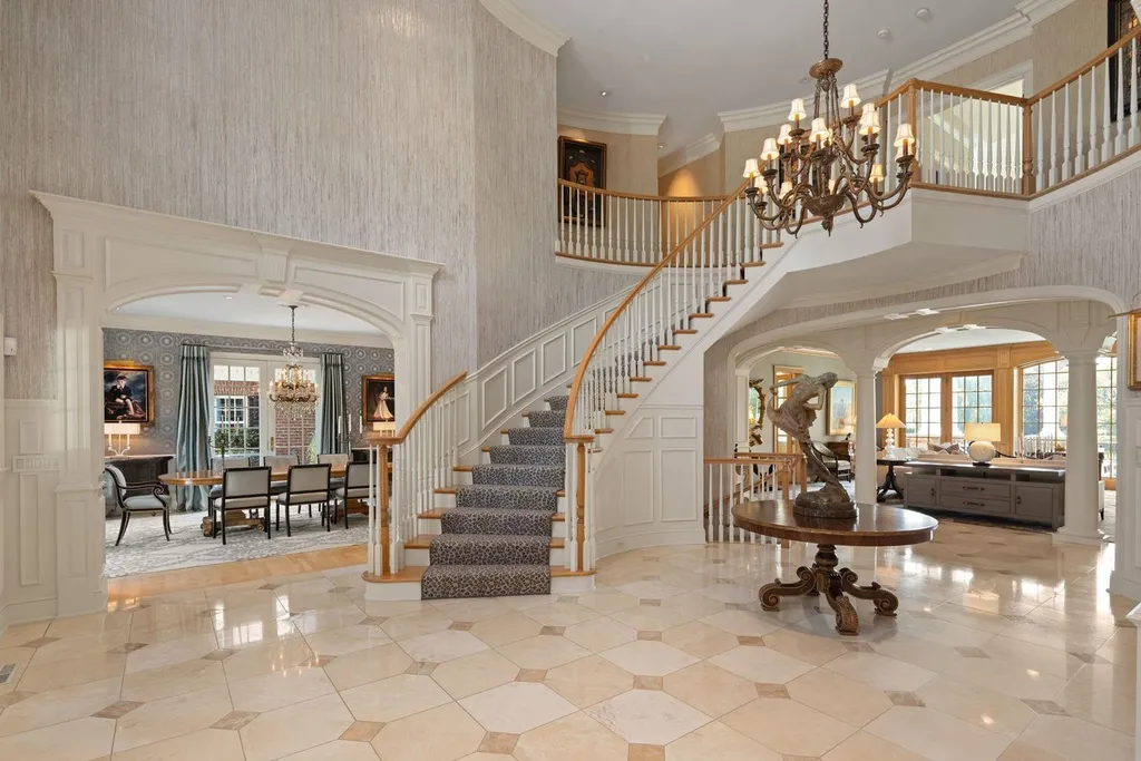 5805 Mait Lane Home in Edina, Minnesota. This stunning Rolling Green home, designed by Steiner & Koppelman and tastefully remodeled by TEA2 Design, offers high ceilings, meticulous attention to detail, and breathtaking south-facing views.
