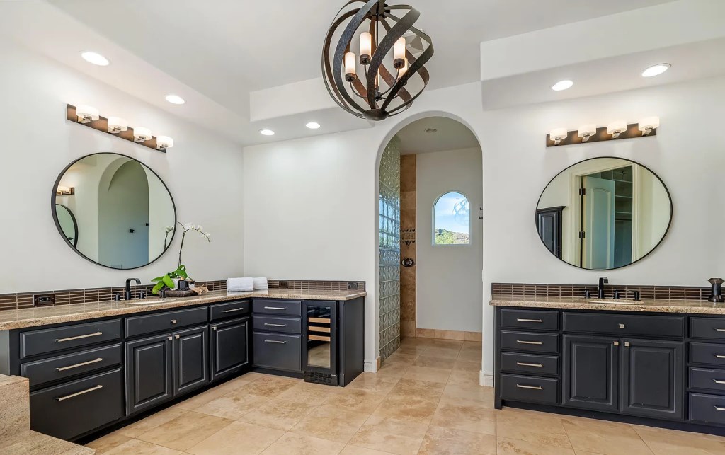 6487 E Malcomb Dr Paradise Valley AZ 85253 16