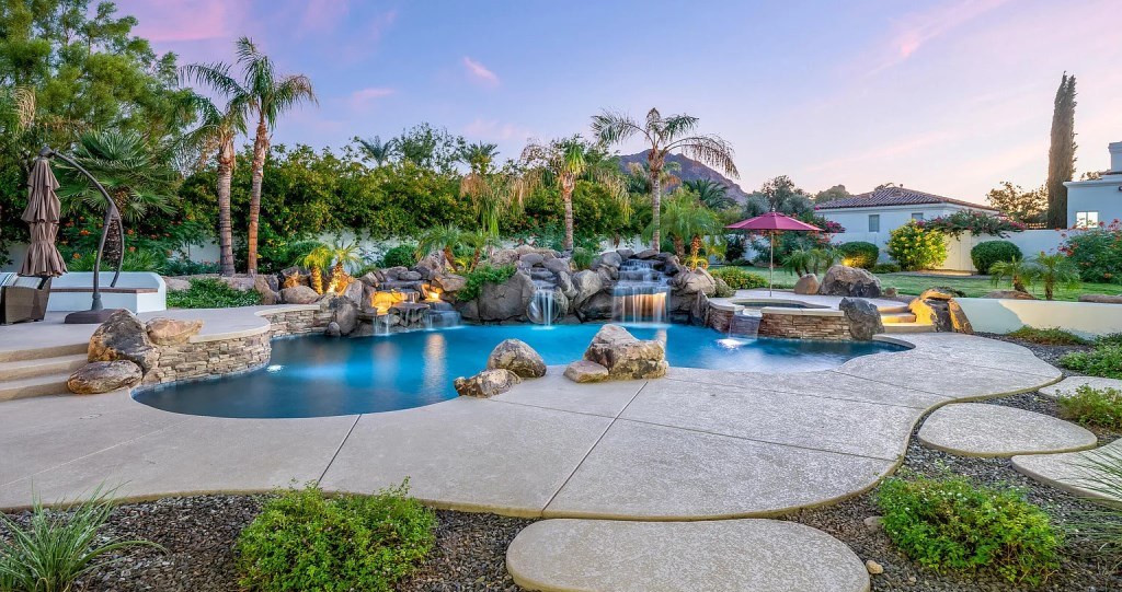 6487 E Malcomb Dr Paradise Valley AZ 85253 4