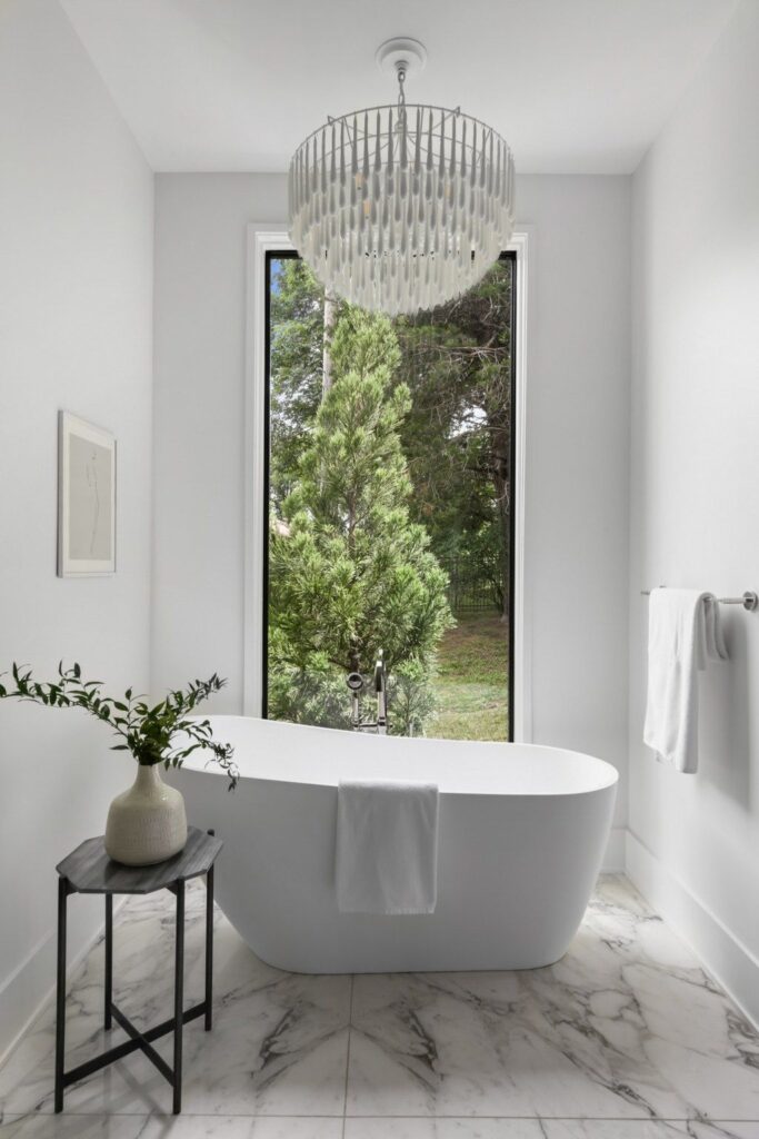 A Contemporary Masterpiece Flooded with Natural Light Hits Nashville Real Estate Market at 4.995 Million 18