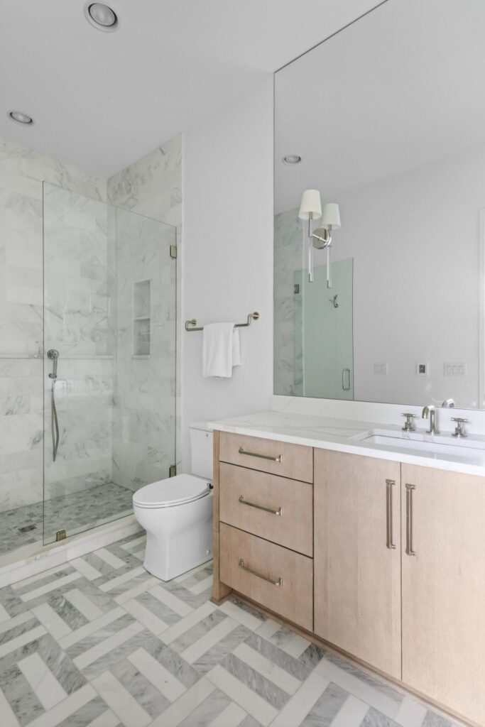 A Contemporary Masterpiece Flooded with Natural Light Hits Nashville Real Estate Market at 4.995 Million 26