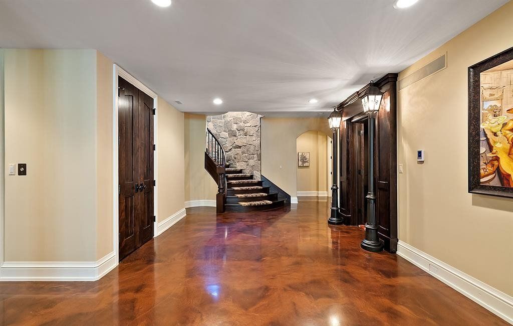 An Entertainment Oasis in Franklin, Michigan: Spectacular Estate on the Market for $6.99 Million