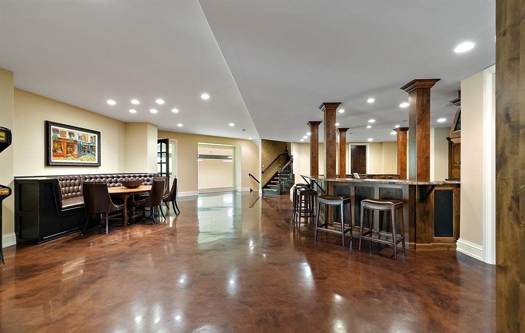 An Entertainment Oasis in Franklin, Michigan: Spectacular Estate on the Market for $6.99 Million