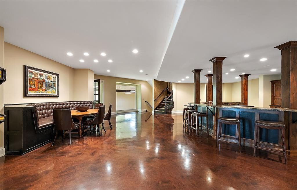 An Entertainment Oasis in Franklin, Michigan: Spectacular Estate on the Market for $6.99 Million