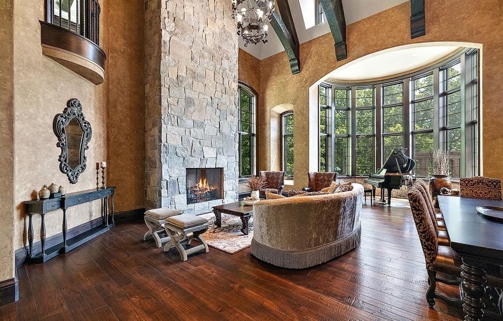An Entertainment Oasis in Franklin, Michigan: Spectacular Estate on the Market for $6.99 Million