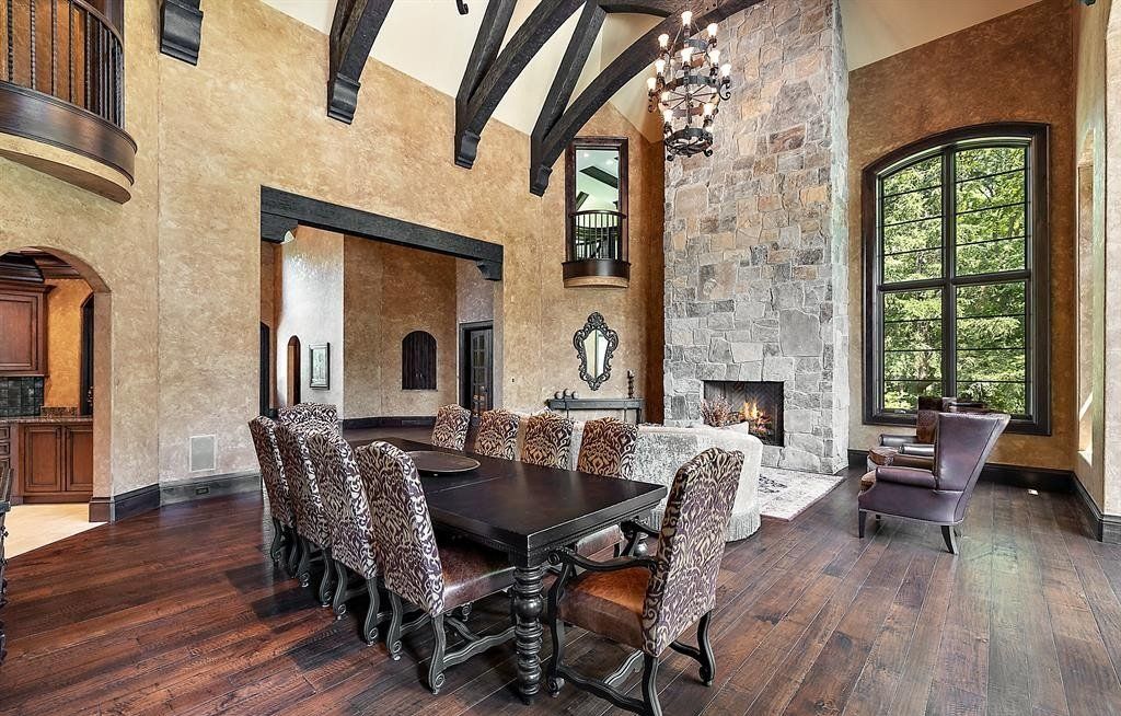 An Entertainment Oasis in Franklin, Michigan: Spectacular Estate on the Market for $6.99 Million