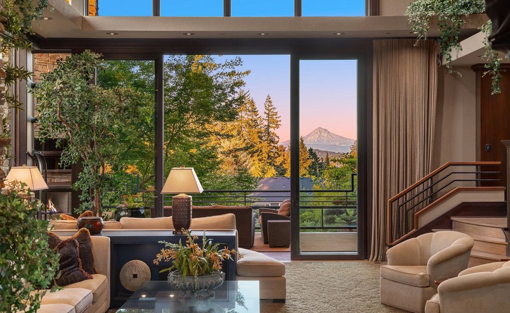 Architectural Marvel: Frank Lloyd Wright-Inspired Masterpiece on 2.2  Manicured Acres in Happy Valley, Oregon, Offered at $5.995 Million