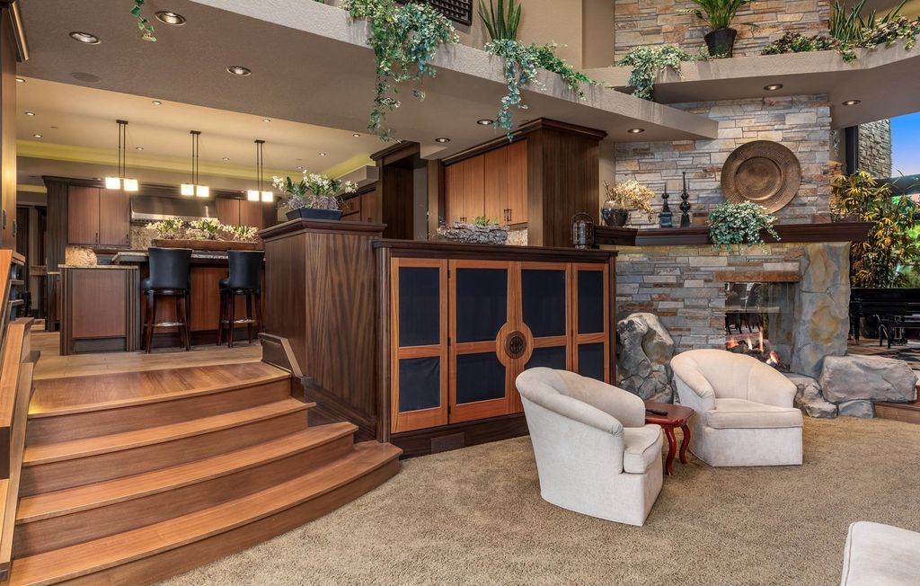 Architectural Marvel: Frank Lloyd Wright-Inspired Masterpiece on 2.2  Manicured Acres in Happy Valley, Oregon, Offered at $5.995 Million