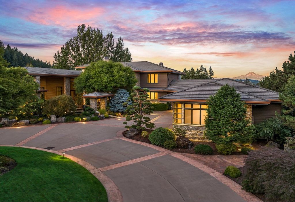 Architectural Marvel: Frank Lloyd Wright-Inspired Masterpiece on 2.2  Manicured Acres in Happy Valley, Oregon, Offered at $5.995 Million