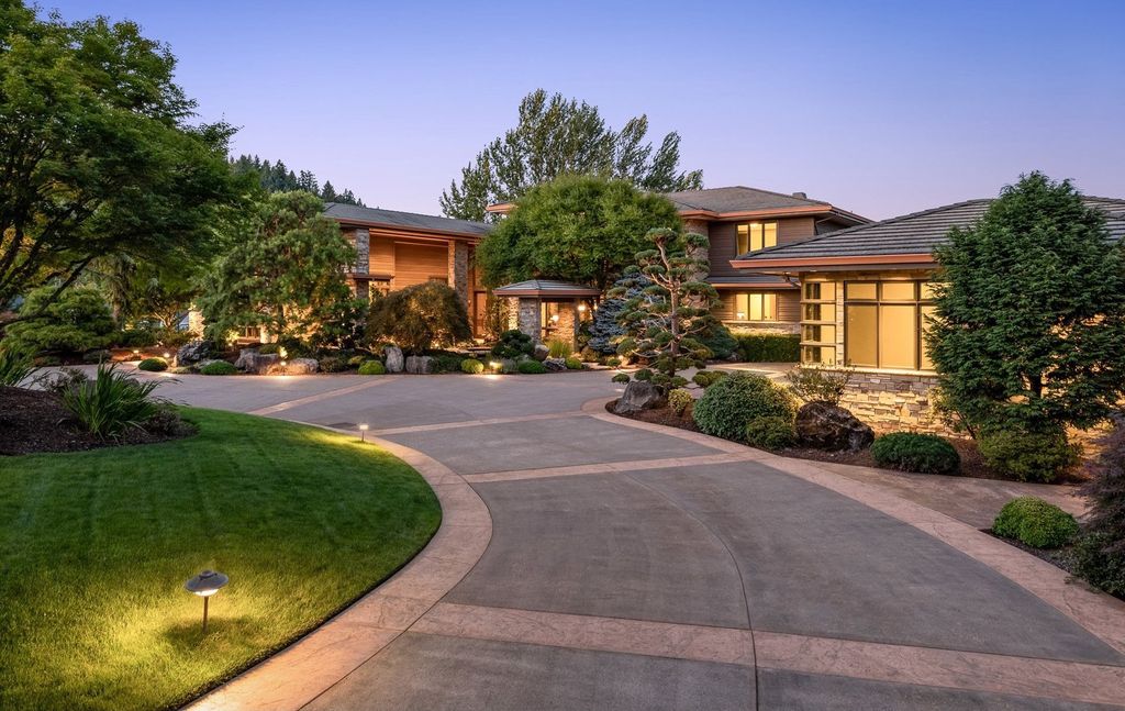 Architectural Marvel: Frank Lloyd Wright-Inspired Masterpiece on 2.2  Manicured Acres in Happy Valley, Oregon, Offered at $5.995 Million