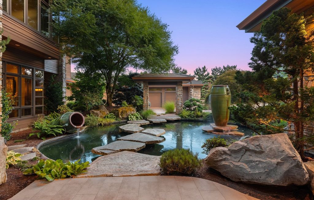 Architectural Marvel: Frank Lloyd Wright-Inspired Masterpiece on 2.2  Manicured Acres in Happy Valley, Oregon, Offered at $5.995 Million