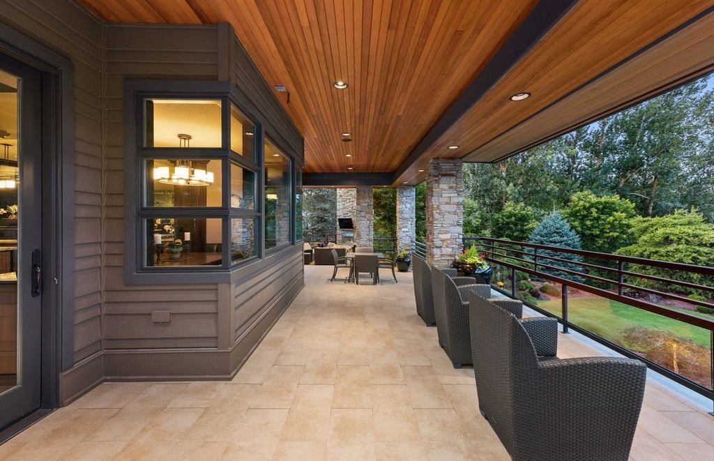Architectural Marvel: Frank Lloyd Wright-Inspired Masterpiece on 2.2  Manicured Acres in Happy Valley, Oregon, Offered at $5.995 Million