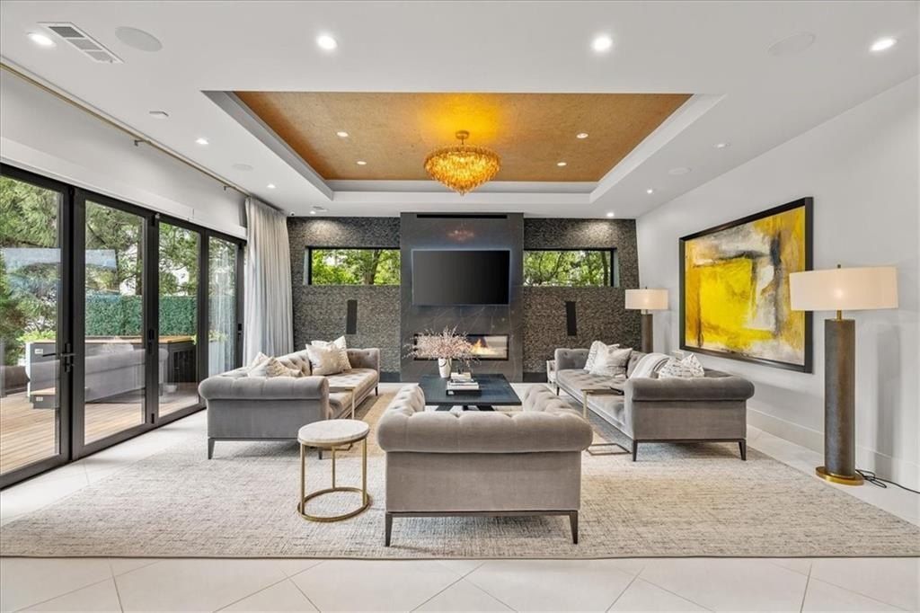 Atlanta Oasis: $3.99 Million Stunning Ultra-Contemporary Home with Lush Landscaping