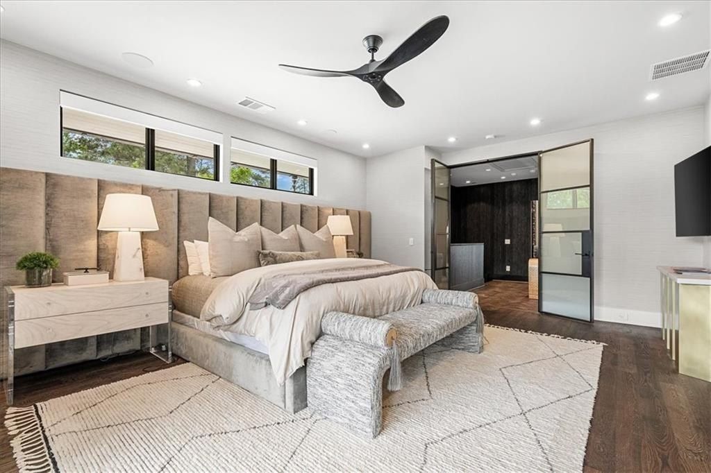 Atlanta Oasis: $3.99 Million Stunning Ultra-Contemporary Home with Lush Landscaping