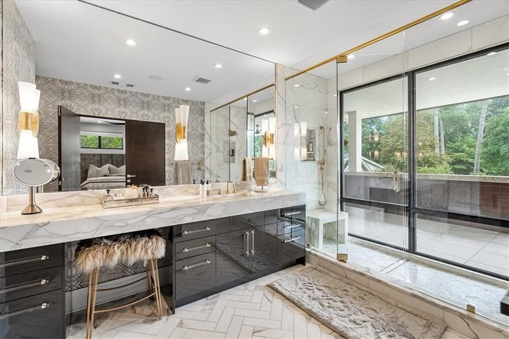 Atlanta Oasis: $3.99 Million Stunning Ultra-Contemporary Home with Lush Landscaping