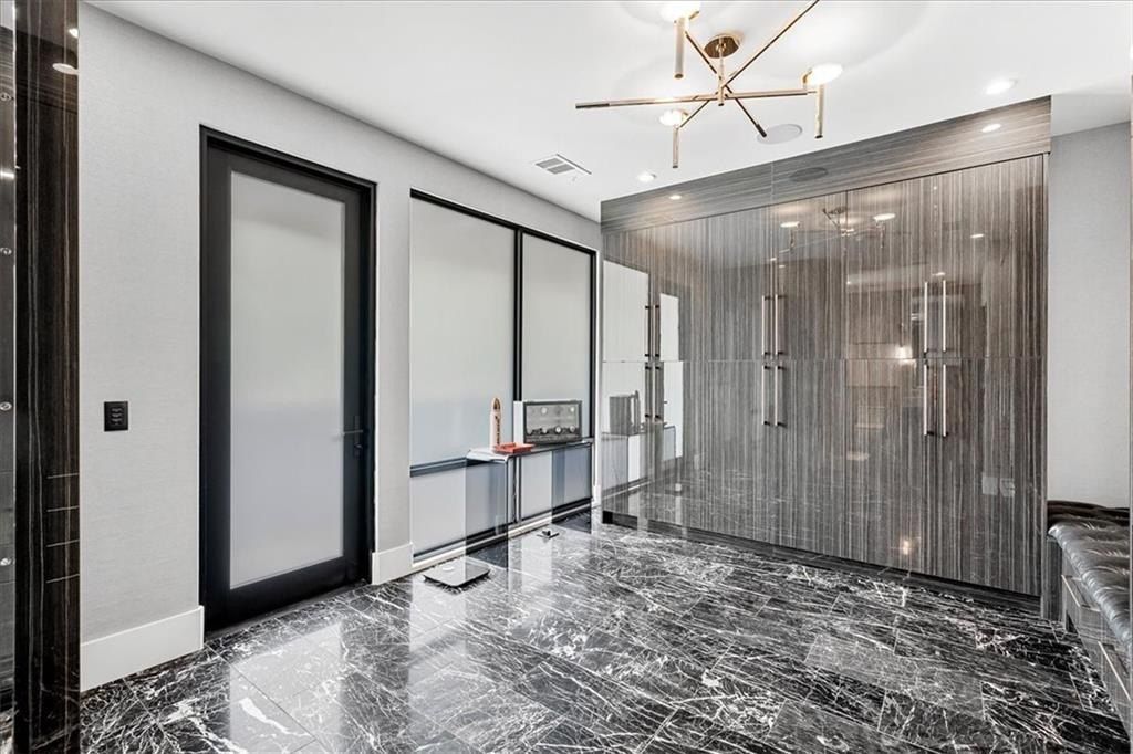 Atlanta Oasis: $3.99 Million Stunning Ultra-Contemporary Home with Lush Landscaping