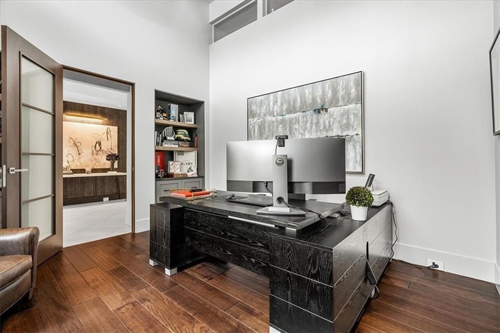 Atlanta Oasis: $3.99 Million Stunning Ultra-Contemporary Home with Lush Landscaping