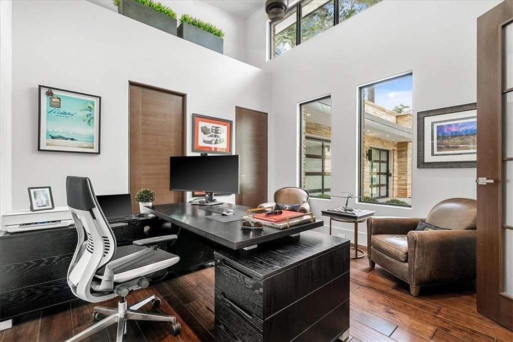 Atlanta Oasis: $3.99 Million Stunning Ultra-Contemporary Home with Lush Landscaping