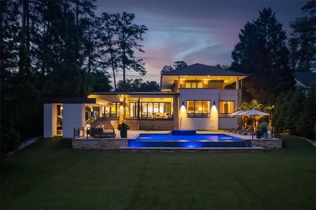 Atlanta Oasis: $3.99 Million Stunning Ultra-Contemporary Home with Lush Landscaping